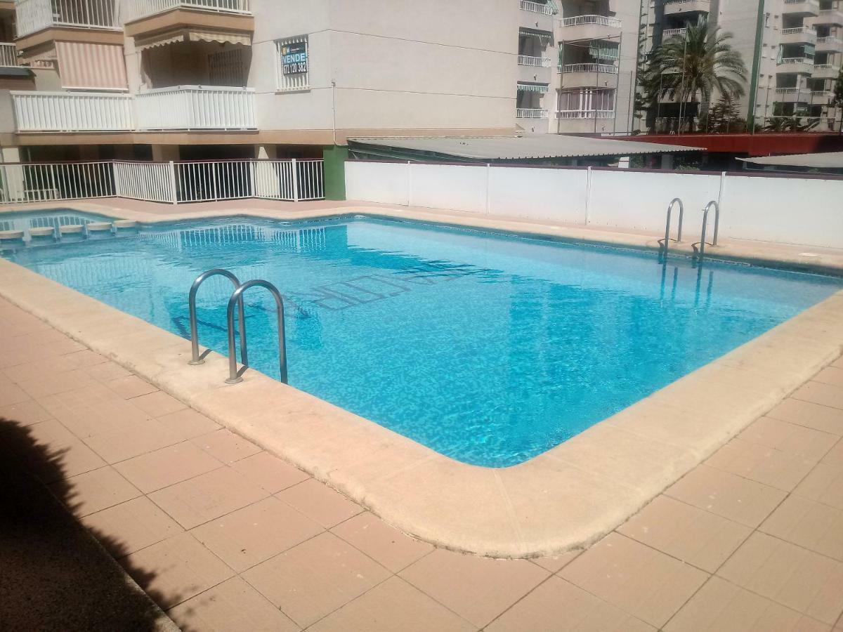 Apartamentos Gandia Grau Y Playa 3000 Exteriör bild