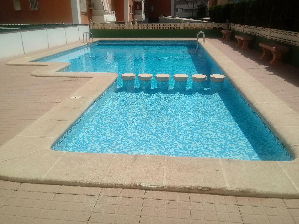 Apartamentos Gandia Grau Y Playa 3000 Exteriör bild