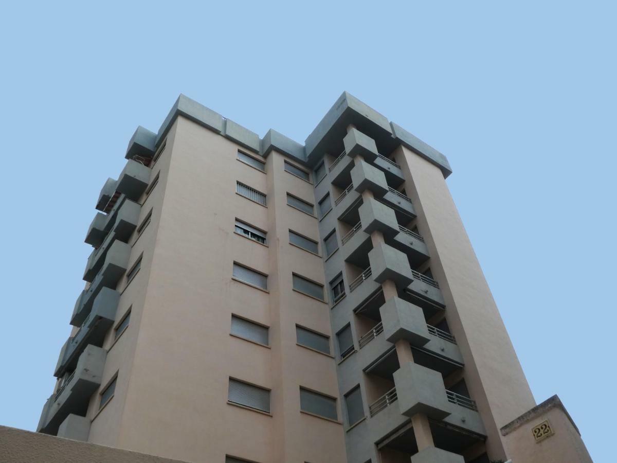 Apartamentos Gandia Grau Y Playa 3000 Exteriör bild