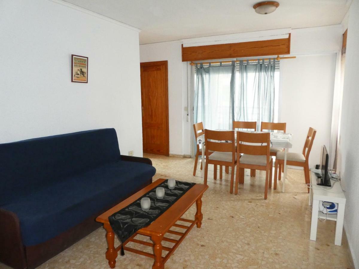 Apartamentos Gandia Grau Y Playa 3000 Exteriör bild